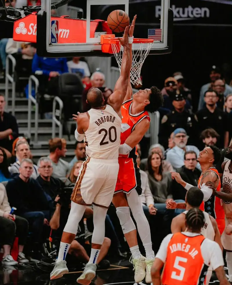 开云体育-尼德豪泽成快船中锋答案？快船收获“年轻版卡佩拉”