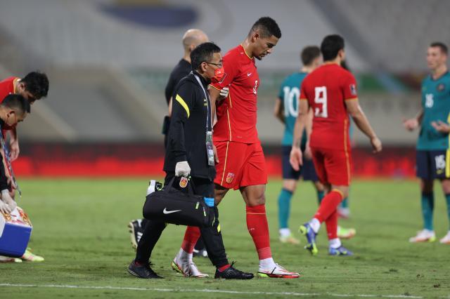 开云体育-归化全走？并没有！阿兰因家庭原因离队 三人回国内