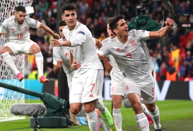 开云官方-【观察】半决赛再证真理：没有中锋就是消耗全队