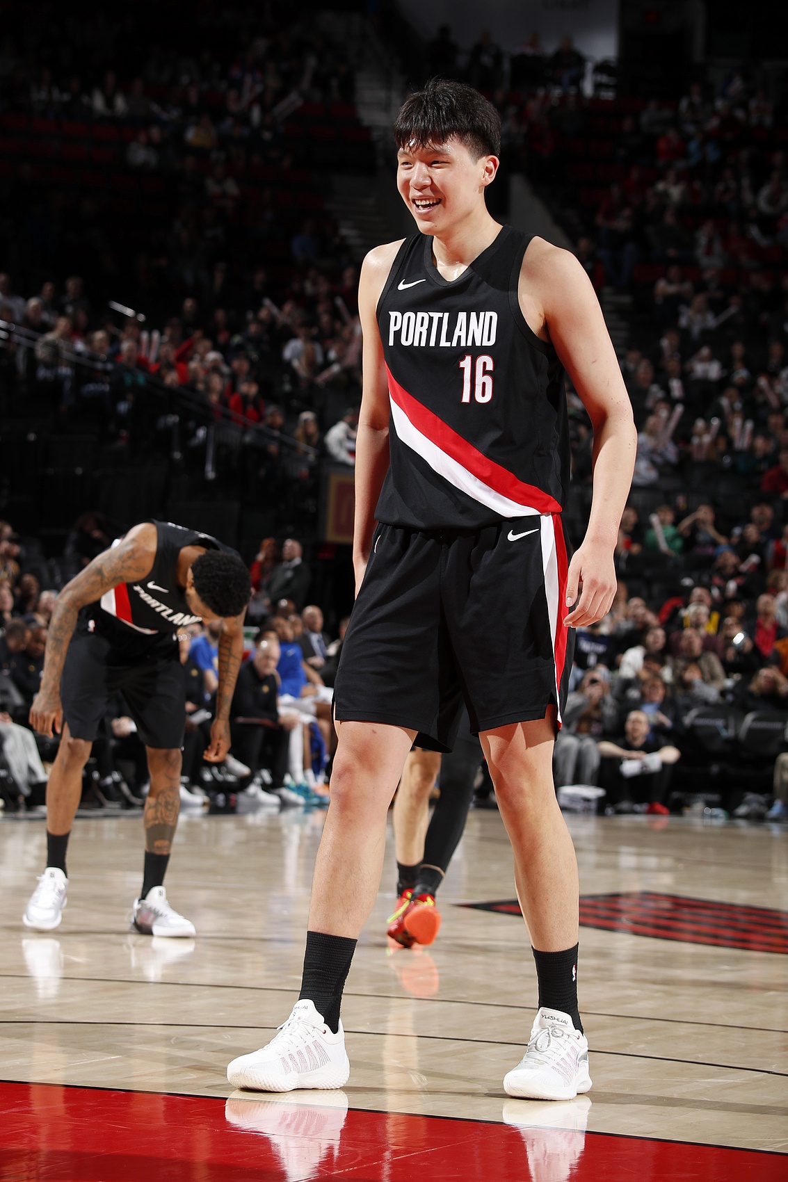 开云官方-拓记：杨瀚森夏天大概率会去国家队打世预赛 夏联可能就打两场